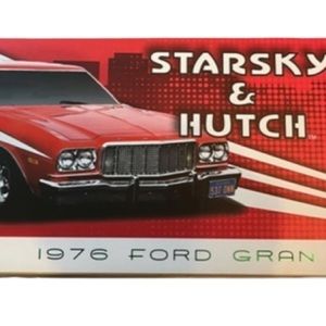 Starsky and Hutch (TV Series 1975-79) - 1976 Ford Gran Torino (1:18 Scale)